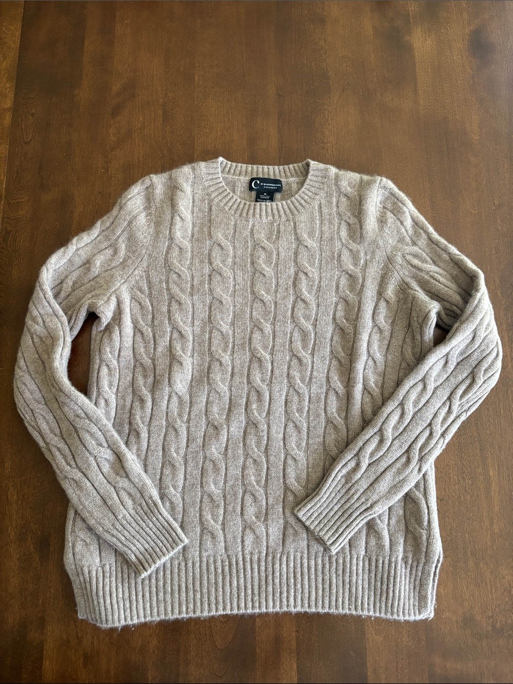 C by Bloomingdale’s Cable Cashmere sweater size Medium